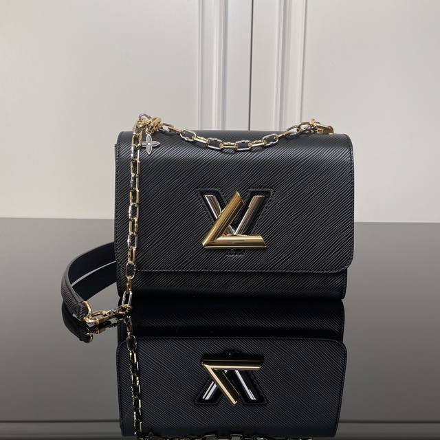 Top-Quality Original M21025 Black. This Twist Medium-Sized Handbag Is Crafted Fr
