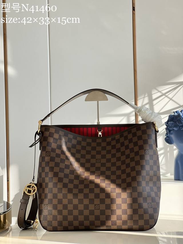 Top-Quality Authentic Model, Exclusive Real-Life Photos. Model N41460, Delightfu