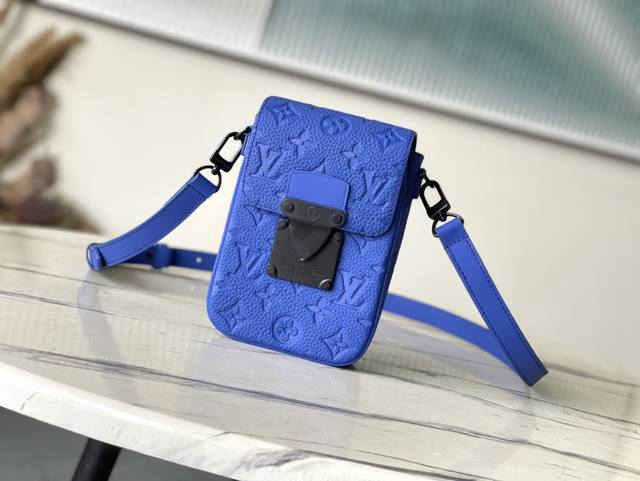 Top-Tier Original M82568 Gray S-Lock Vertical Mini Handbag Features The Iconic S