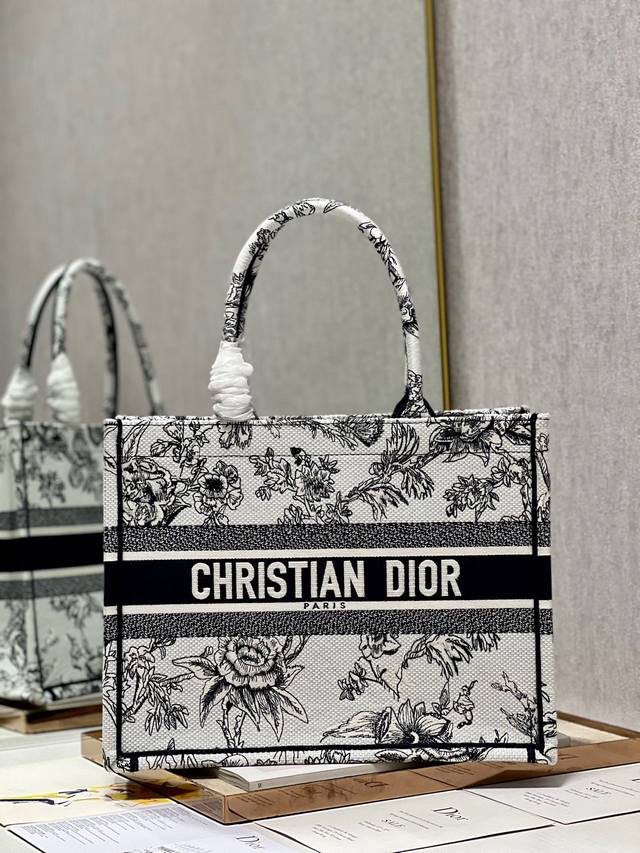 Limited-Time Offer, Medium Size 390 New Packaging, Returns And Exchanges Accepte