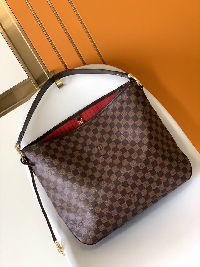 M50156 Delightful Vintage-Inspired Shopping Bag! Spend Your Weekdays In The City