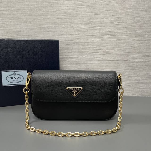 Top-Quality Authentic New Arrival Chain-Strap Shoulder Bag 1Bd356 Now In Stock T