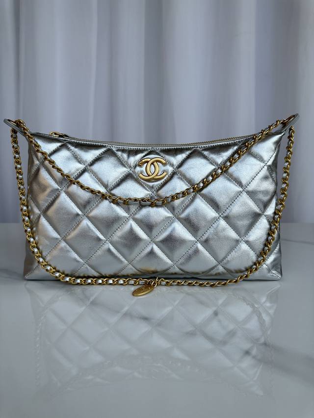 Brand: Chanel Model: As5498 Description: Authentic Quality, Classic Design, At T