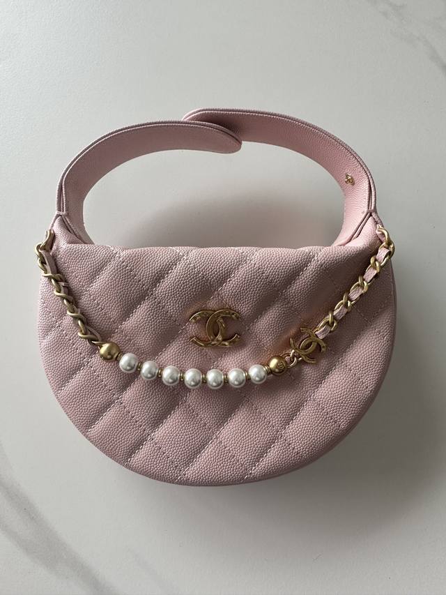 Brand: Chanel Model: A P5960 Description: Authentic Quality, A Classic Masterpie