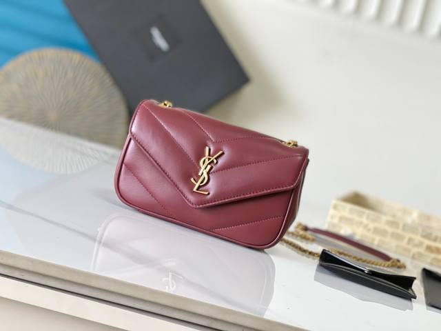 Genuine Leather Early Spring New Mini Soft Lambskin Envelope-Style Handbag With
