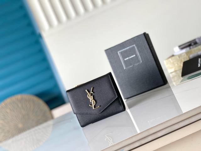 New Coin Card Wallet Featuring The Classic Ysl Logo. Top-Grain Leather With Cavi