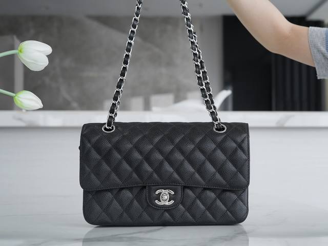 Classic Flap Classic Flap Bag Medium Black Cow Silver Playfully Combines Exclusi