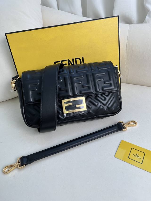 Black Baguette Handbag Leather Handbag More Details Iconic Baguette Medium Handb