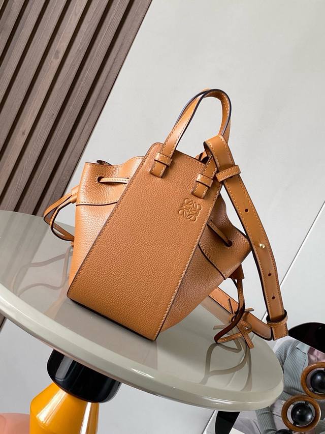 Mini Soft Grained Leather Hammock Drawstring Bag A Versatile Handbag With Soft S
