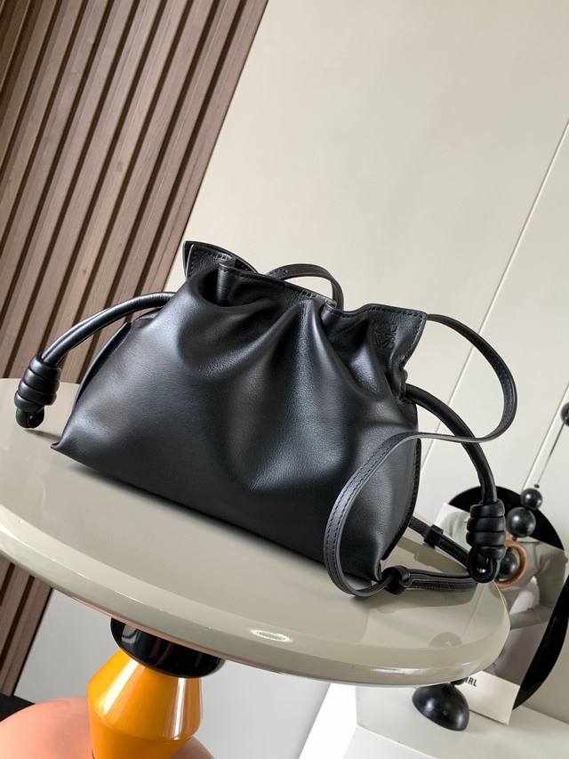 Mini Fortune Bag 23Cm New Napa Leather Flamenco Clutch Bag The Fortune Bag Featu