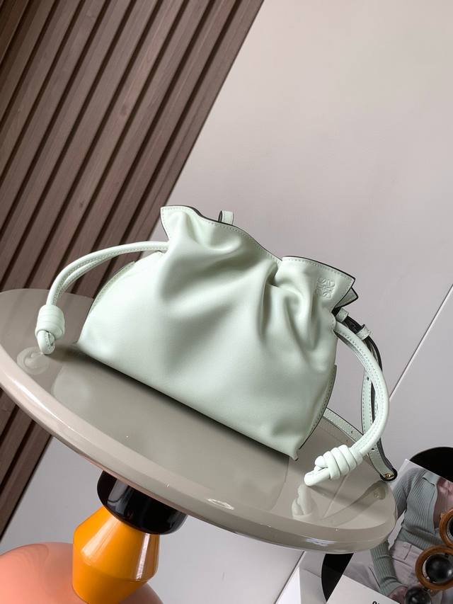 Fortune Bag Mini 23Cm New Napa Leather Flamenco Handbag The Fortune Bag Features