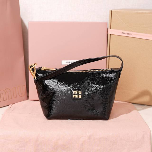 5Ne841, New Oil-Waxed Leather Lunch Box Bag, Unique Ice Crack Texture, Front Sig