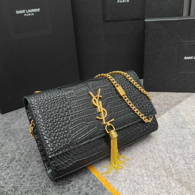 Ysl Saint Laurent Slp Fashion Influencer Chiara Ferragni, Same As Celebrities' M