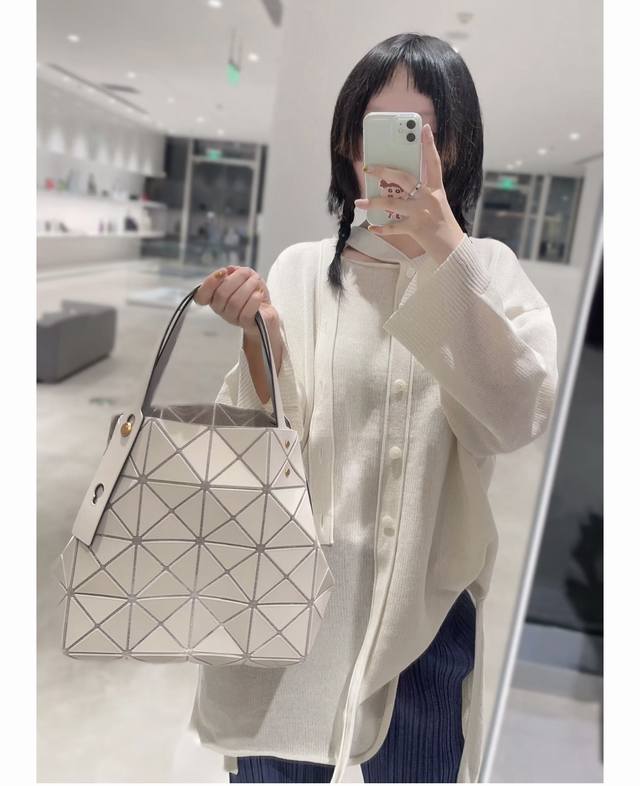 Original Design, High Volume Production. Issey Miyake Baobao | Issey Miyake New