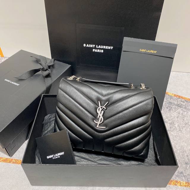 Original Leather Version, No Packaging Included. Black Silver Buckle. Many Of Yo