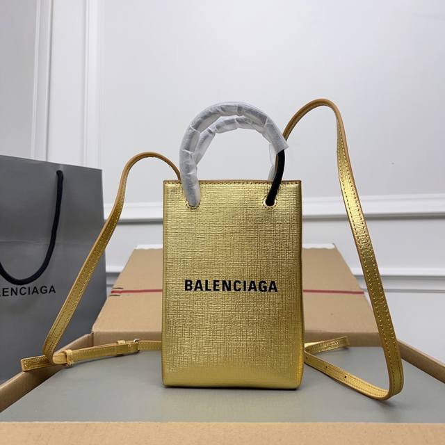 Exclusive Background, Real Product Photos. Golden Tbalenciag