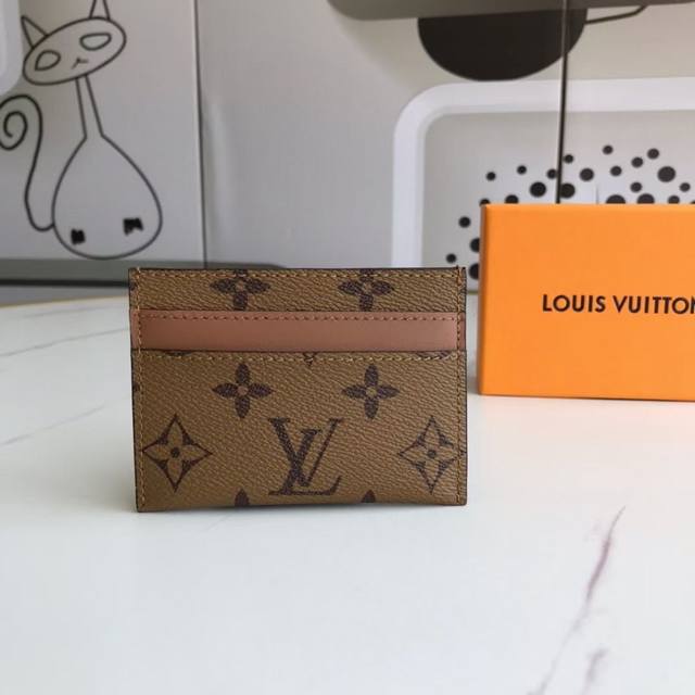 M62170, Dimensions 7112. This Elegant And Fashionable Wallet Features Multiple C