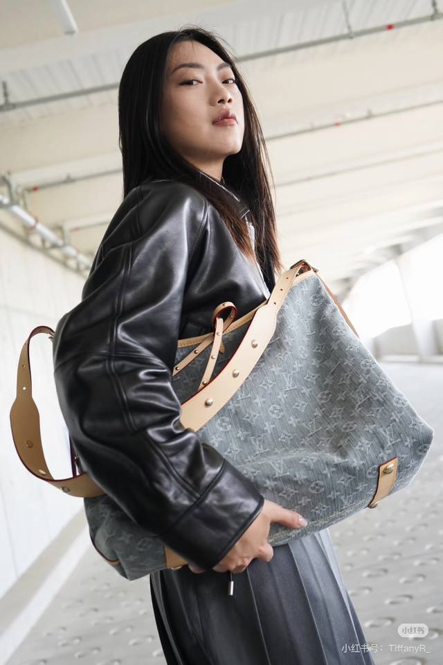 Upgraded Version M13789 M46197 Gray Denim Jeans Introducing The Brand-New Carrya