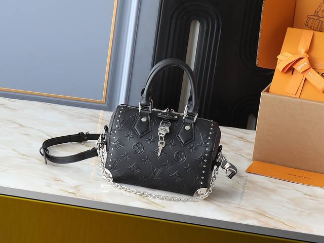 Upgraded Original M14575 M13146 Monogram Bold Speedy 20 Trunk Handbag Debuts In