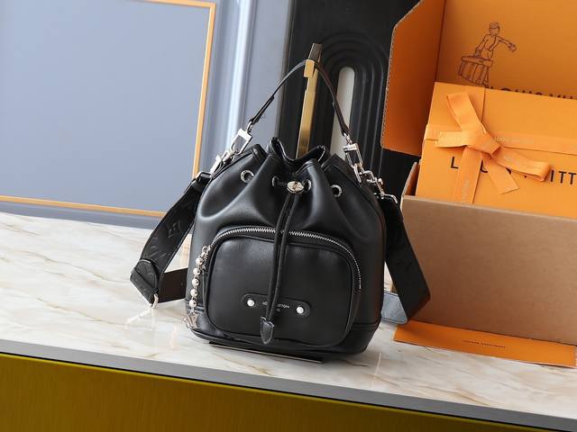 Upgraded Version Of The Original M13985 All-Leather Black, Official Website Smal