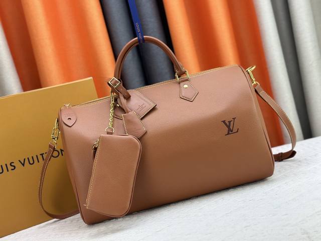 40 Model Number: M12672 Donkey House's High-End Series Pillow Bag Series Caramel