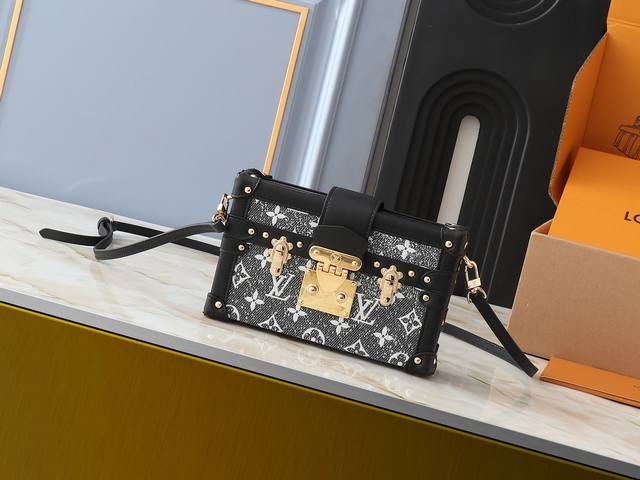 Upgraded Original M21462 M86286 Black Denim Petite Malle Handbag Crafted From Mo