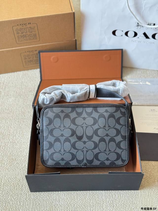 Leather Version Coach Black Vintage Charter Camera Bag, Lightweight And Spacious