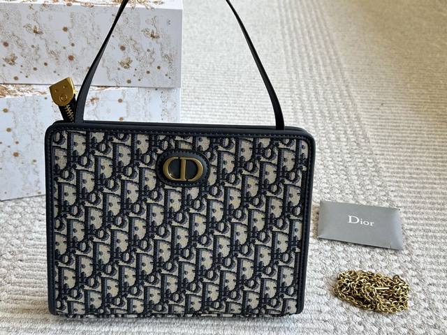 With Box Size: 28 X 20 Cm The Most Stylish Woc, D-Brand Vintage Chain Bag Retro
