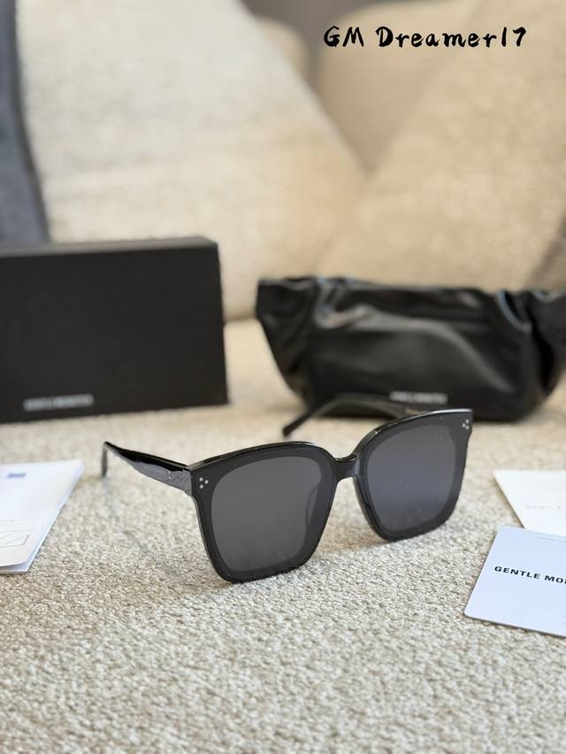Dreamer17 Is Gm's New Release, Featuring A Retro Square Frame With Upgraded Temp