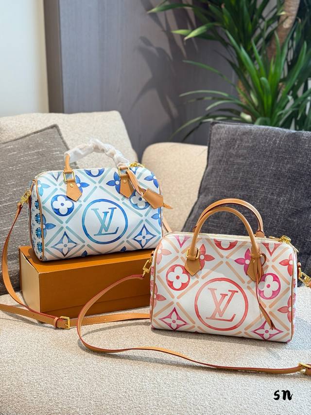 Lv Boston Pillow Bag With Graffiti Gradient Color 25Cm Foldable Box