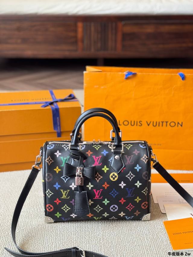 Cowhide Version Lv Speedy Pillow Bag This Retiro Handbag Is Crafted From The Ico