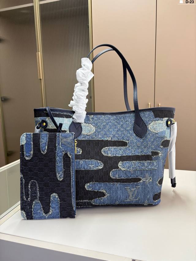 Lv Shopping Bag In Denim Is Now Available! Hurry Up And Place Your Order, Babies