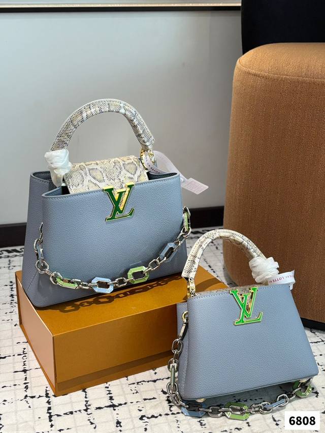 Folding Box Lv Capucines Lady Bag With Gold Hardware, Exquisitely Crafted With I