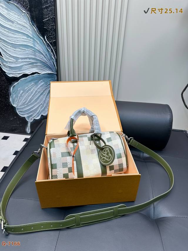 Includes Folding Box Lv Louis Vuitton Snake Year Limited Edition Camouflage Mark