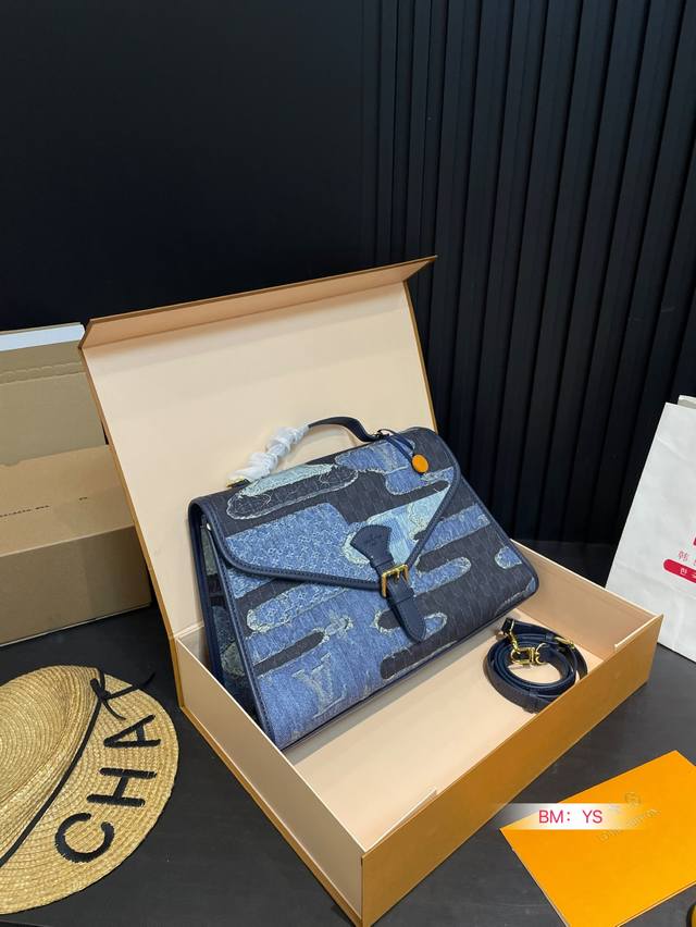 Foldable Gift Box Lv Vintage Denim Nurse Bag I Can't Resist This Retro Bag Style