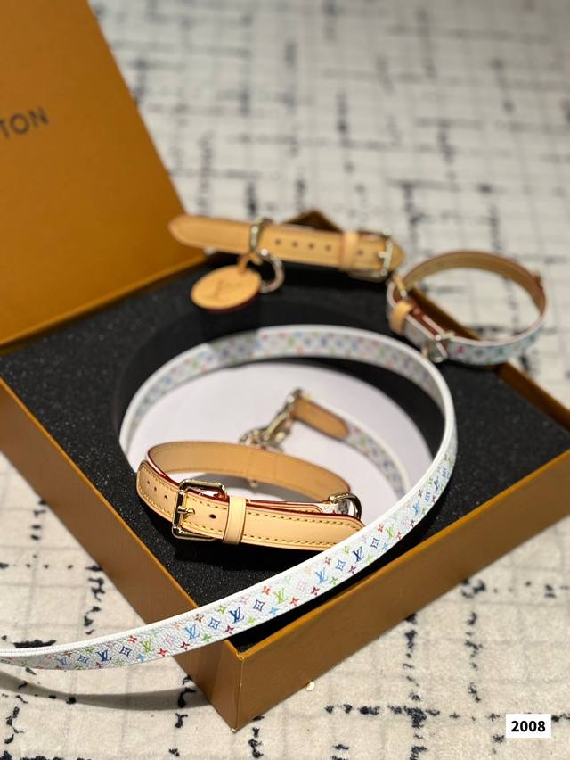 Lv Louis Vuitton Pet Accessories Latest Pet Accessories Collars, Pet Carriers, L