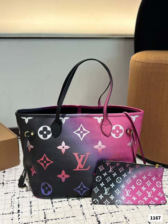 New Lv Shopping Bag This Trendy Tote Bag Is Perfect For Daily Commuting And Beco