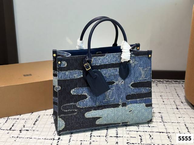Lv Denim Tote This Ultra-Popular Tote Bag Is Perfect For Daily Commuting And Bec
