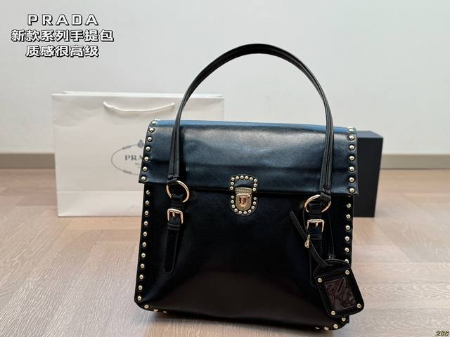 Prada Handbag Premium Texture Super Spacious And Durable Perfect For Everyday Us