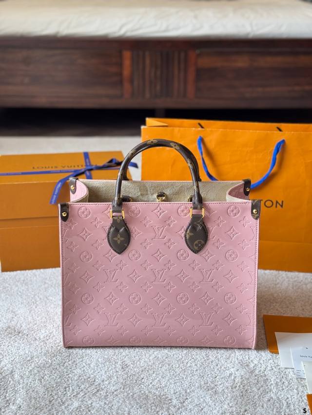 Lacquered Leather Lv Does It Have To Be The Classic Monogram Pattern? Lv Lacquer