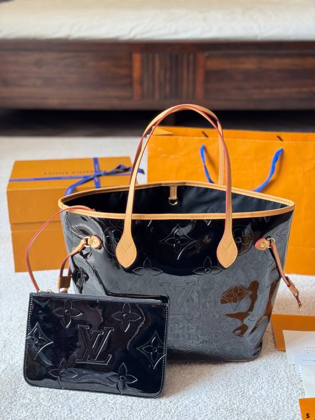 Lacquered Leather Lv Calf Leather L Neverfull Medium Shopping Bag! An Entry-Leve