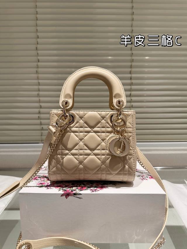 Sheepskin Texture Authentic Quality Sheepskin
