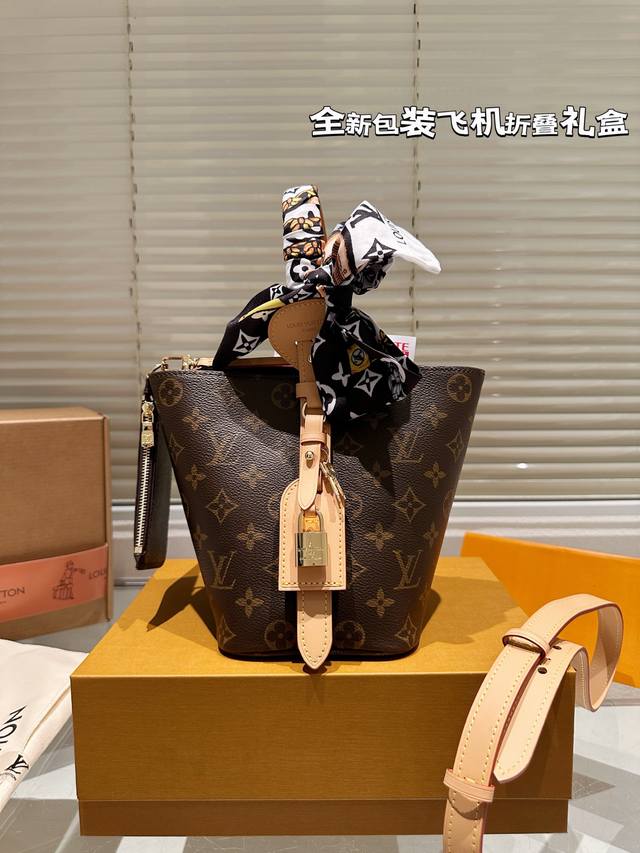 Leather Version, Small Size, Full Set Packaging Lv All Inbb Handbag Features Mon