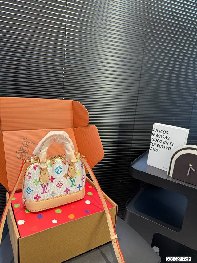 Small Size Comes With A Foldable Airplane-Shaped Box. Lv Shell Lv's