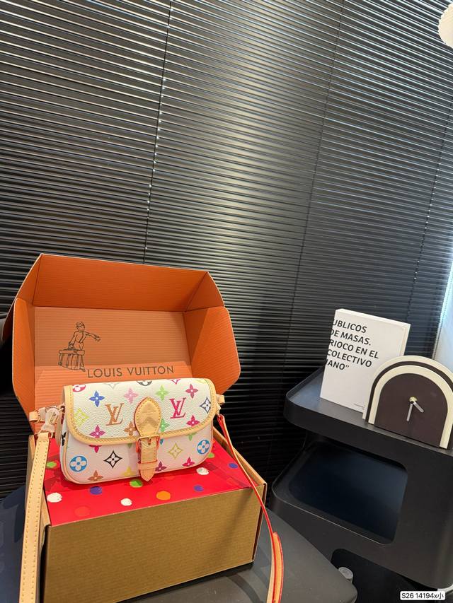 With Airplane-Style Folding Box Lv Baguette Lv's