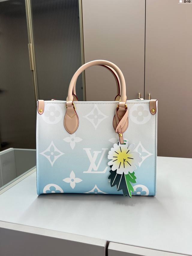 Lv Louis Vuitton Tote Bag The Upper Part Is Truly Luxurious And Elegant Perfect