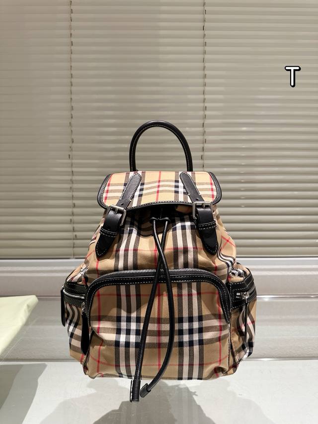 Burberry Size: 22.30 Double Shoulder Burberry Tb Bag New Arrival High Quality!