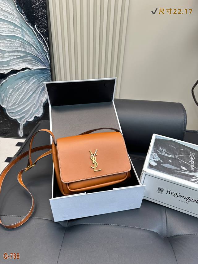 Duty-Free Store Full Set Ysl Saint Laurent Niki Besace Fine-Grain Leather Handba