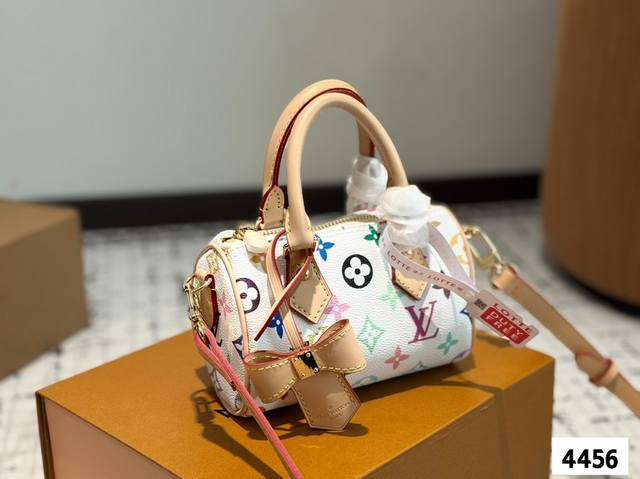 With Box Size: 16 X 10 Cm Takashi Murakami Collaboration Edition L-Shaped Speedy