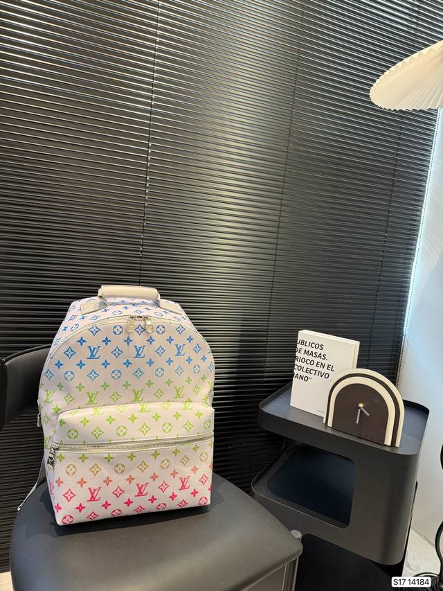 Lv Backpack Available For Shipment Super Durable And Practical Design With Logo-